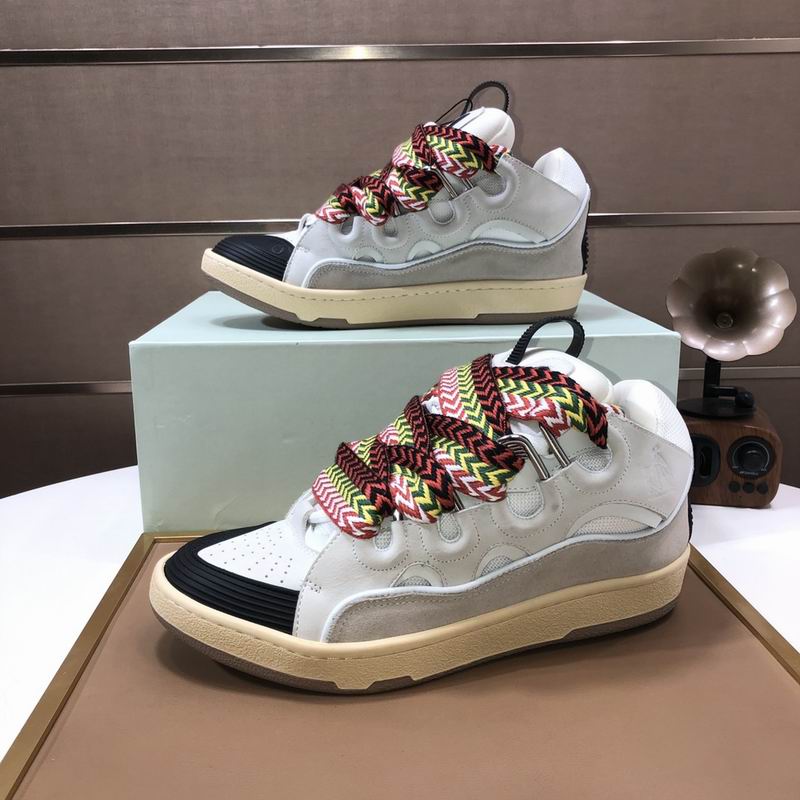 Viral Lace Casual Sneakers